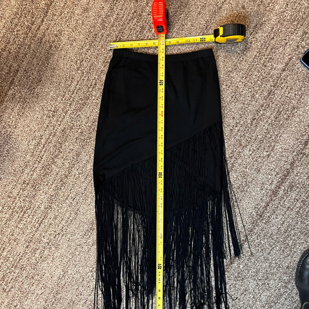 Skirt- long fringe, flapper style, faux wrap look, medium - Picture 8 of 10